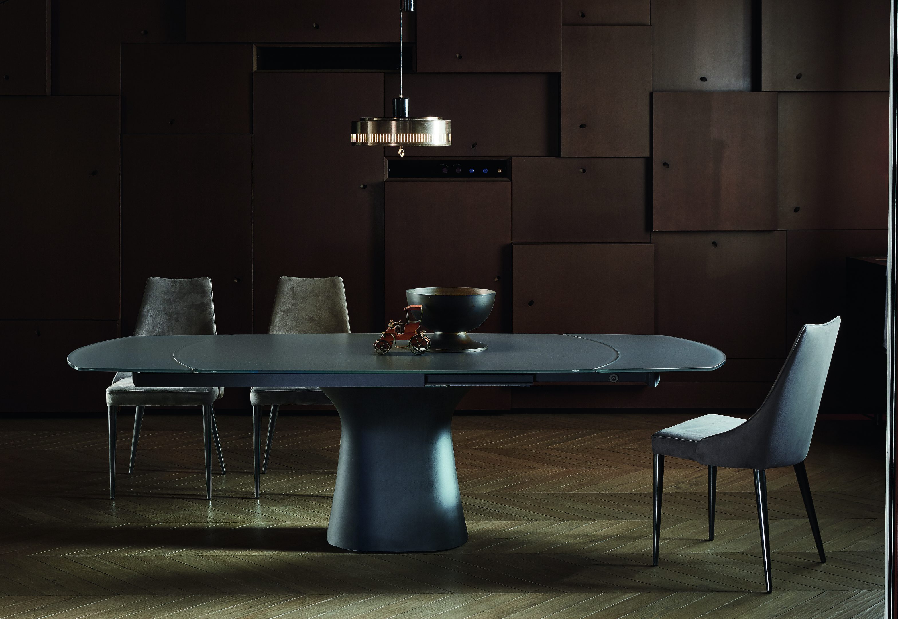Pod Dining Table