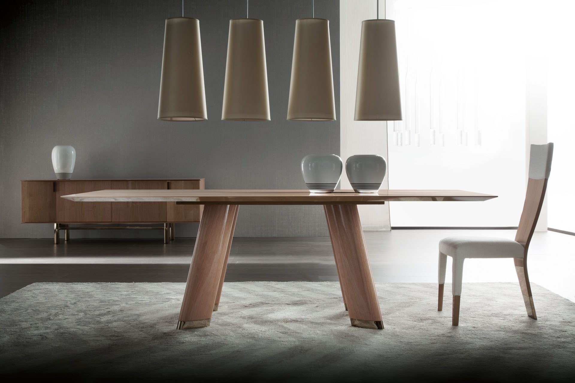 Trend Dining Table