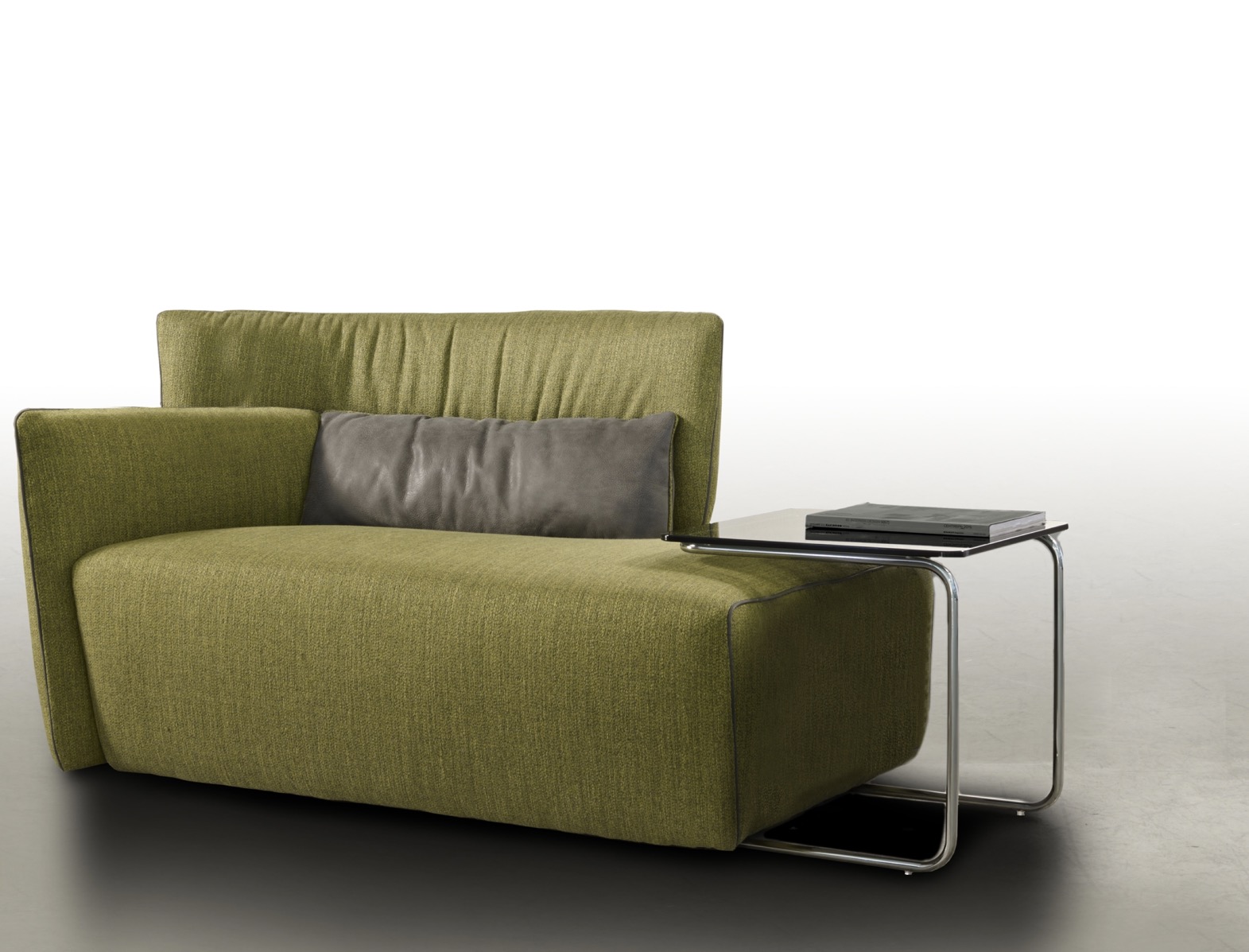 Tulip Chaise Lounge
