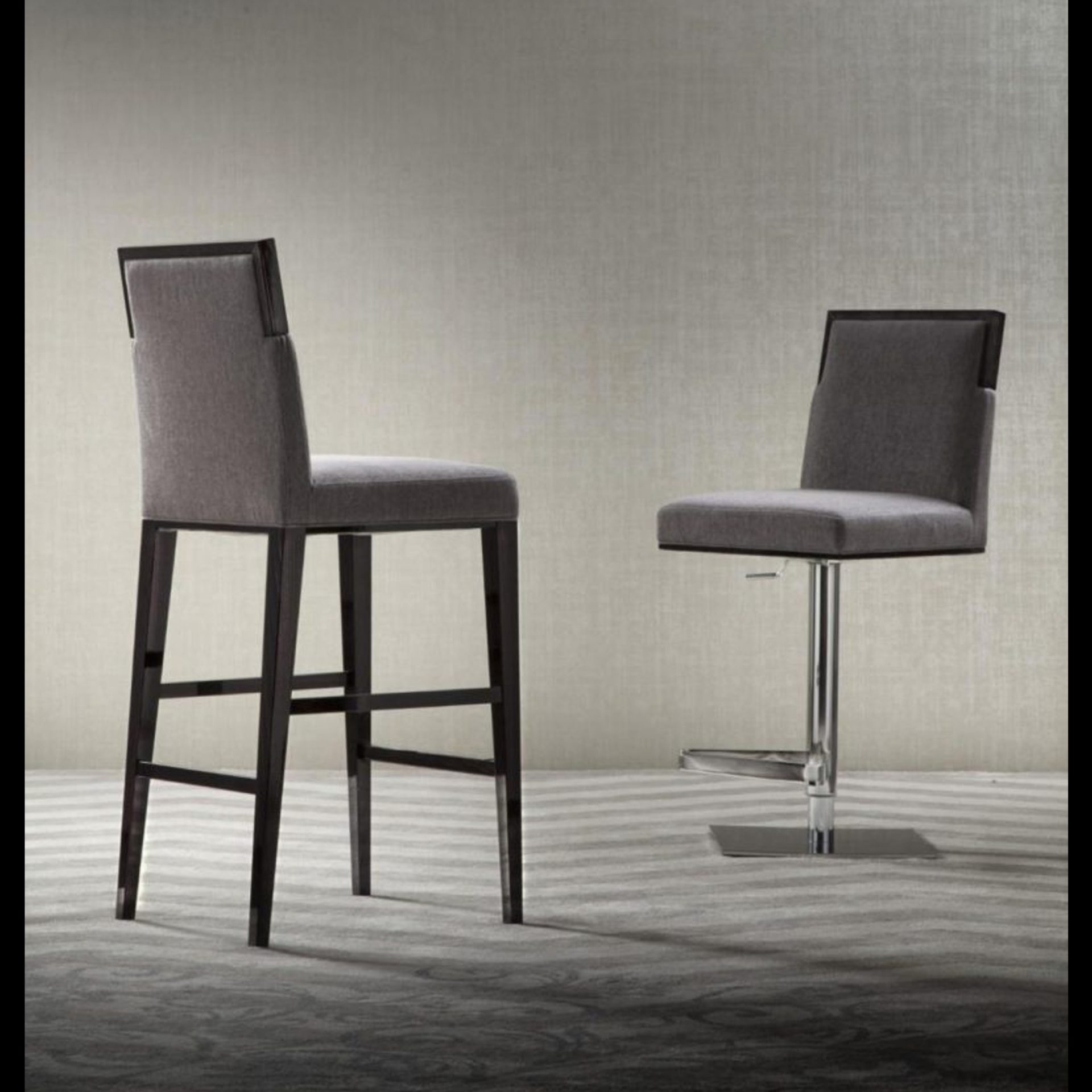 Concept Bar Chair