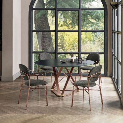 Deltaro Round Dining Table